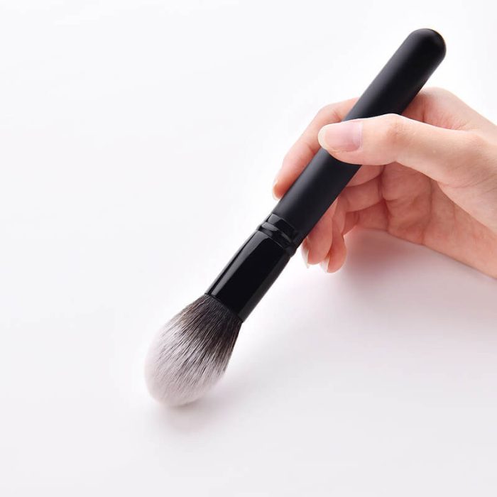 black makeup brushes