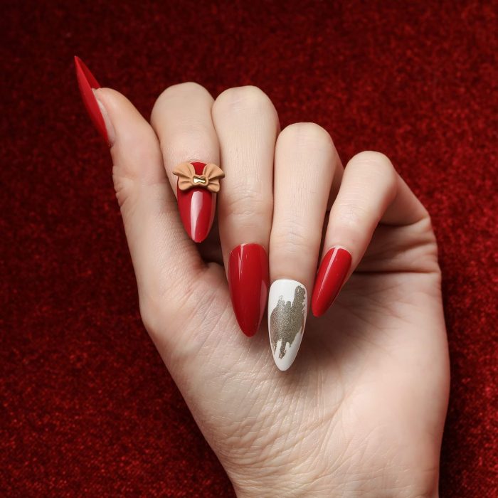 red fake nails